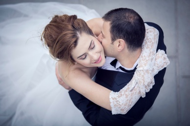 Know How to Select Best Wedding Photographers